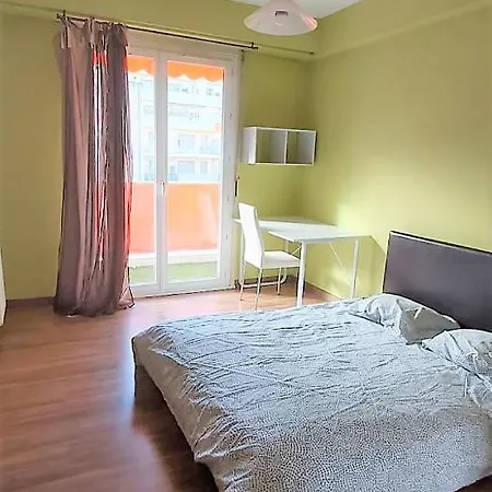 Appartement Spacieux, Calme Et Proche Du Centre 니스