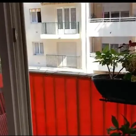 Appartement Spacieux, Calme Et Proche Du Centre 아파트 *